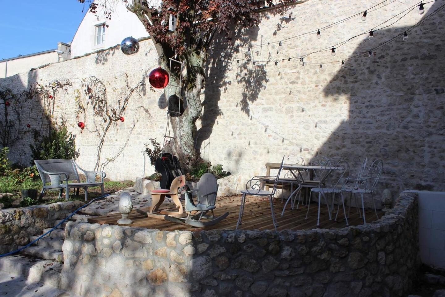 Domaine De Charme Au Coeur D'Orleans Classe 3 Etoiles - Bords De Loire - 21 Couchages Avec Parkings Prives エクステリア 写真