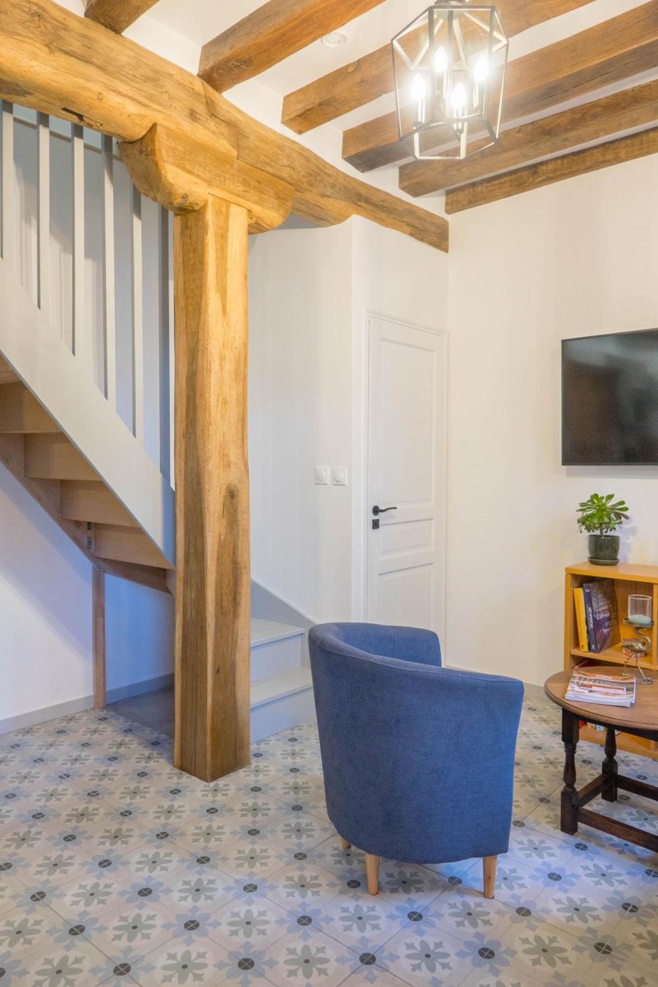 Domaine De Charme Au Coeur D'Orleans Classe 3 Etoiles - Bords De Loire - 21 Couchages Avec Parkings Prives エクステリア 写真