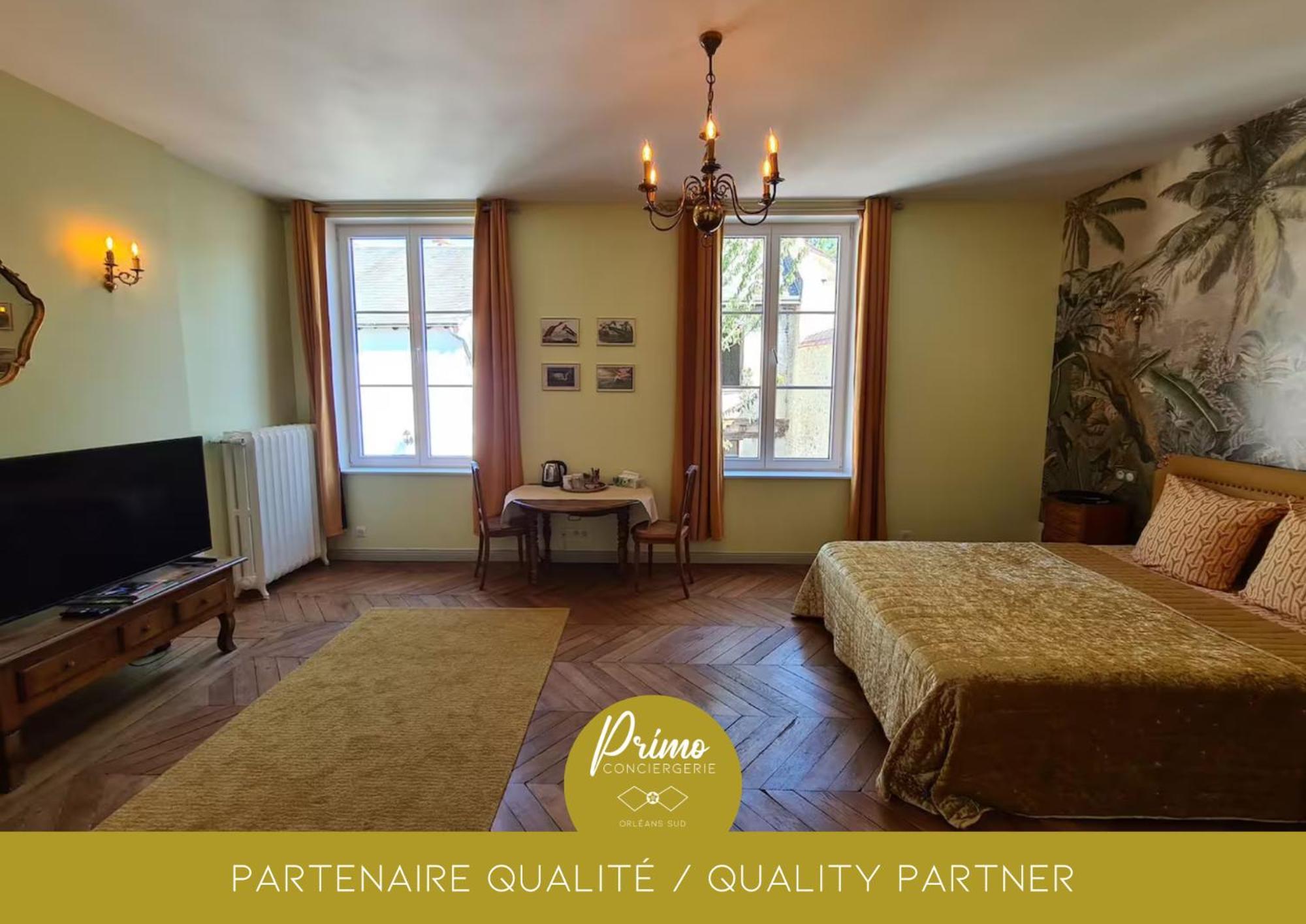 Domaine De Charme Au Coeur D'Orleans Classe 3 Etoiles - Bords De Loire - 21 Couchages Avec Parkings Prives エクステリア 写真
